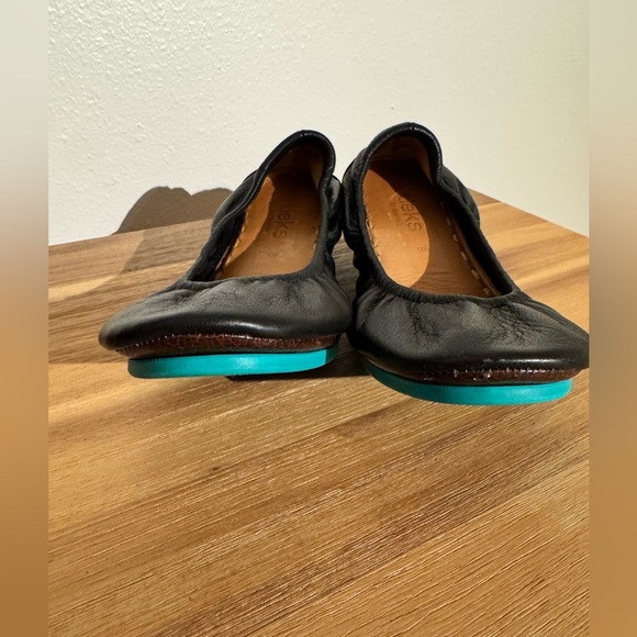 Tieks Matte Black Leather Rollable Ballet Flats Size 8 Professional EUC - Picture 5 of 10